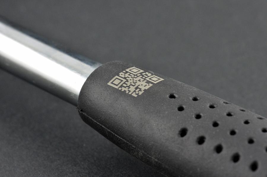 Identification of tools with datamatrix marking